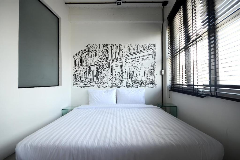 Quip Bed & Breakfast Hotel Phuket Room photo